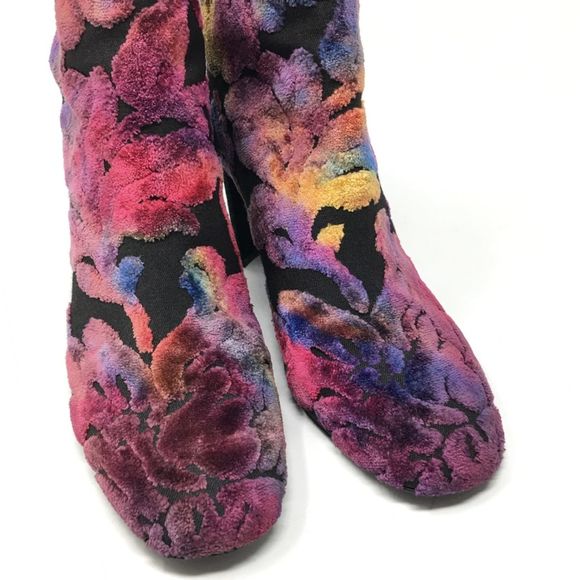 Stuart Weitzman Bacari Botanic Velvet Boots - Picture 3 of 9